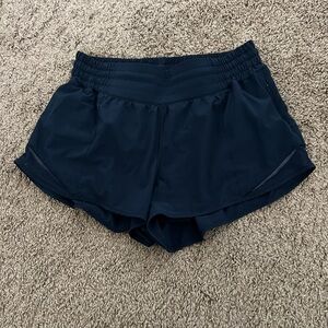 Lululemon Hotty hot shorts